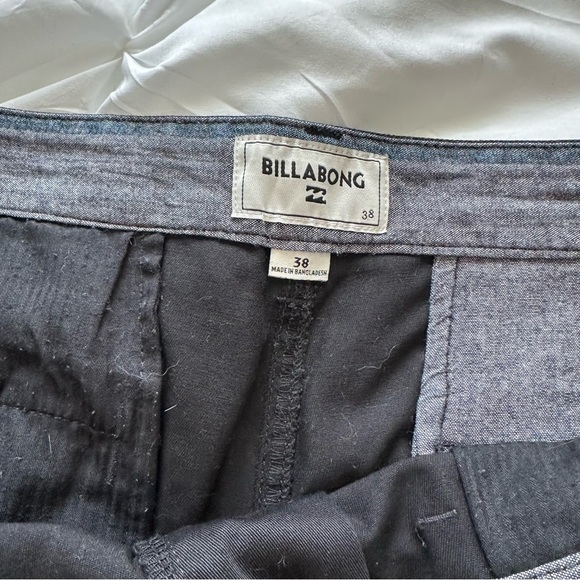Billabong Black Flat Front Shorts - Picture 5 of 6